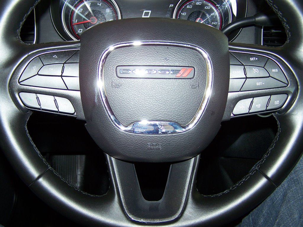 2019 Dodge Charger - $22,890