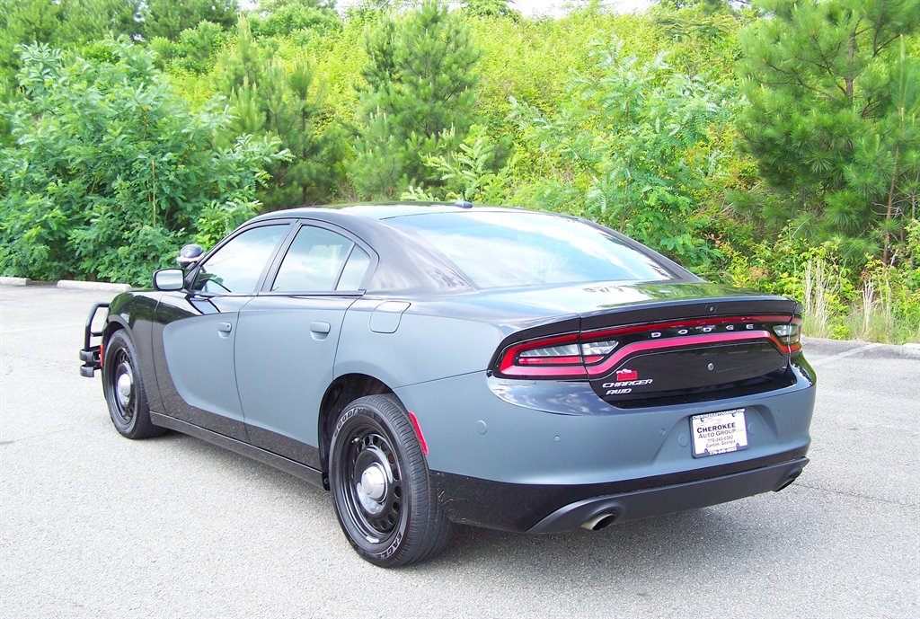 2019 Dodge Charger - $22,890