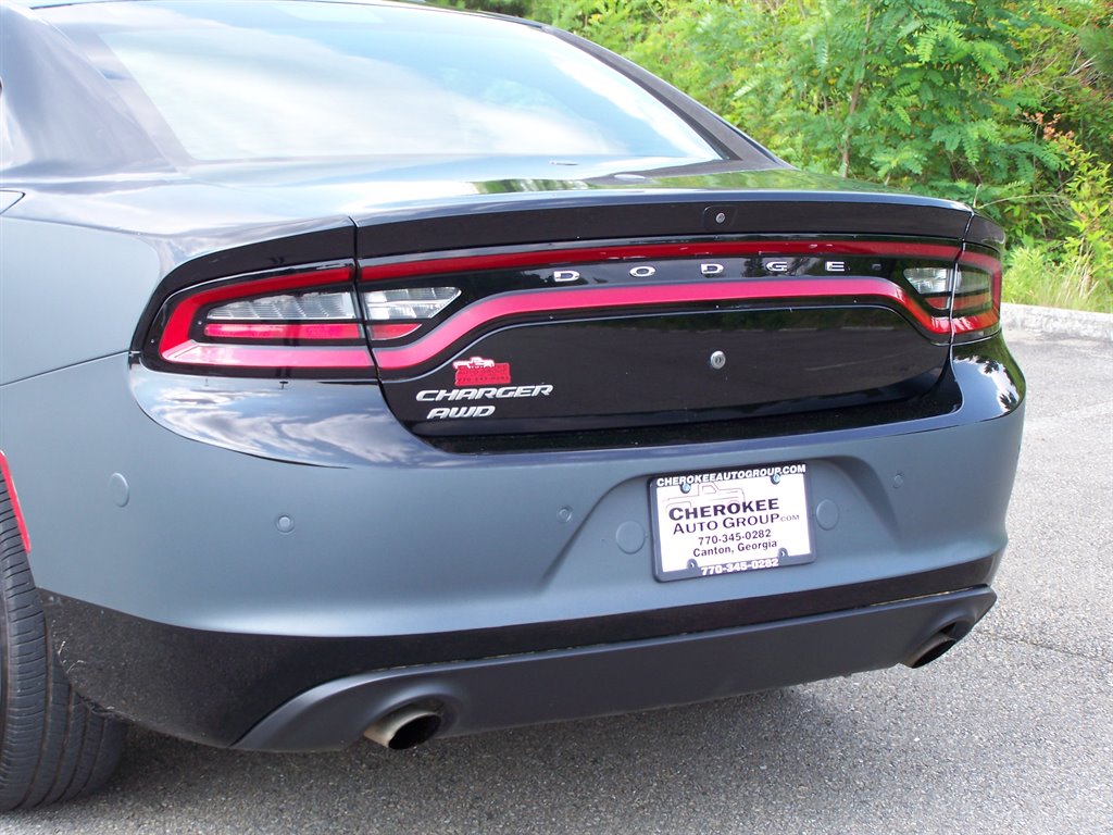 2019 Dodge Charger - $22,890