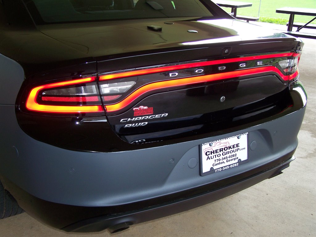 2019 Dodge Charger - $22,890
