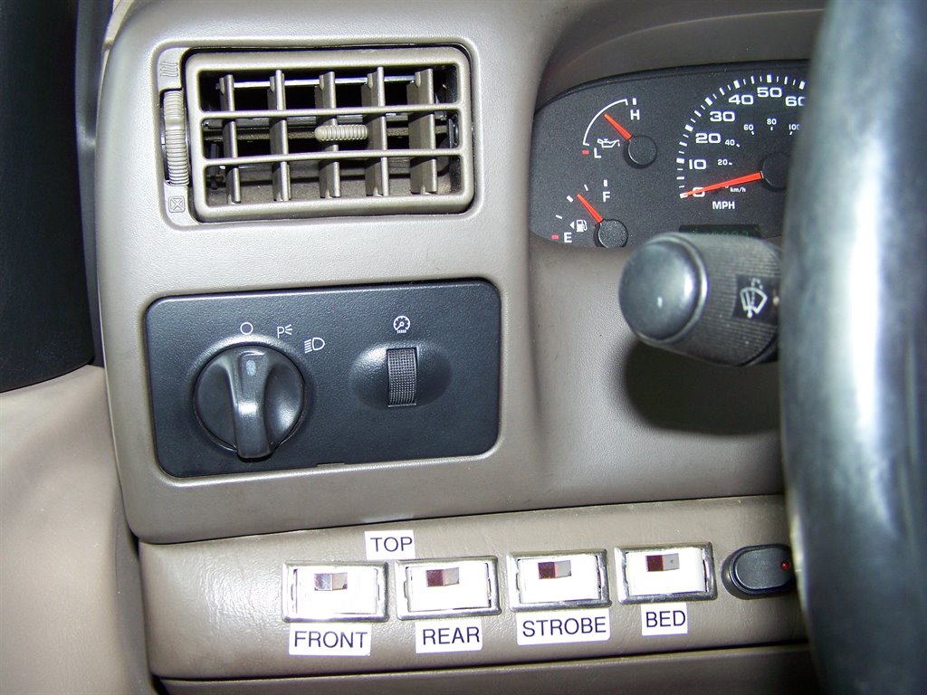 2003 Ford F-350 - $24,890
