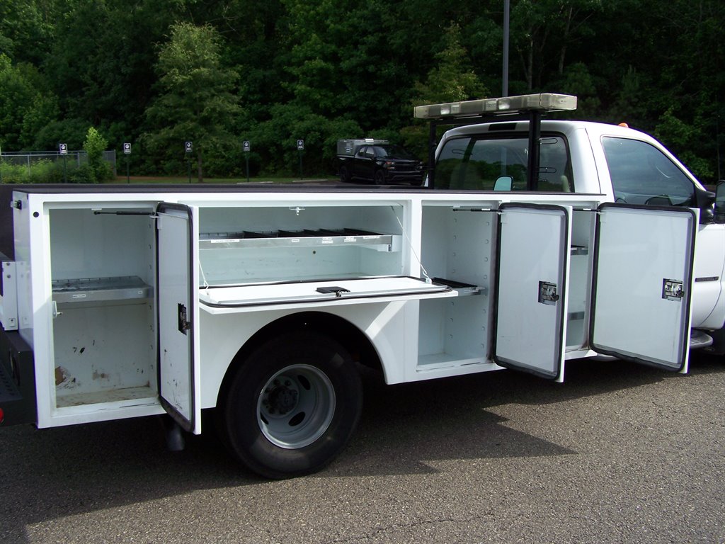 2003 Ford F-350 - $24,890