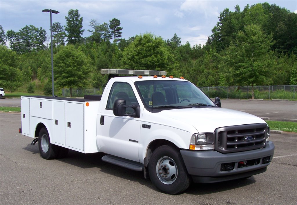 2003 Ford F-350 - $24,890