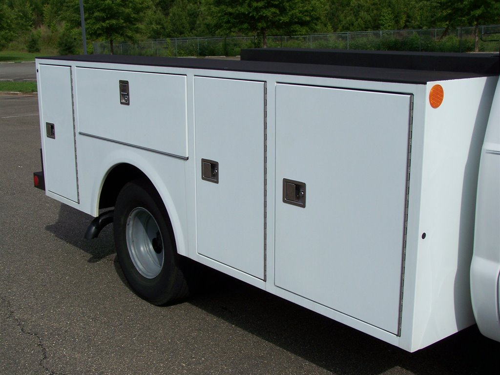 2003 Ford F-350 - $24,890