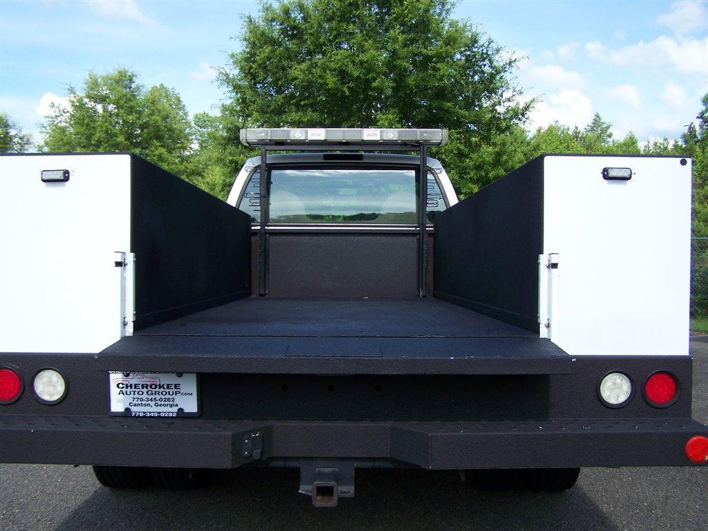 2003 Ford F-350 - $24,890