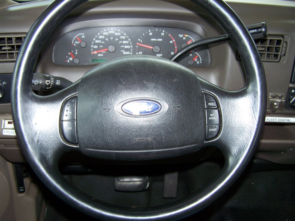 2003 Ford F-350 - $24,890