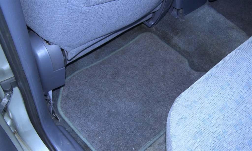 2000 Toyota 4Runner - $13,890
