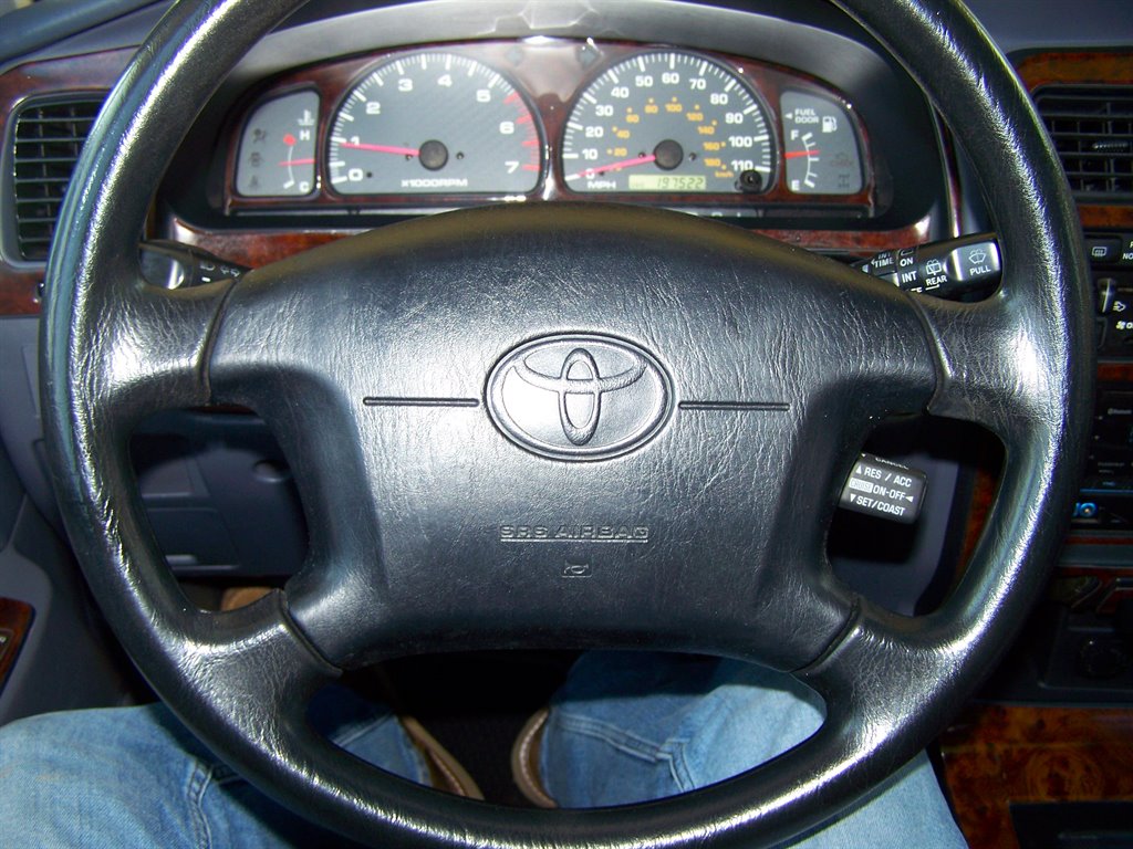 2000 Toyota 4Runner - $13,890