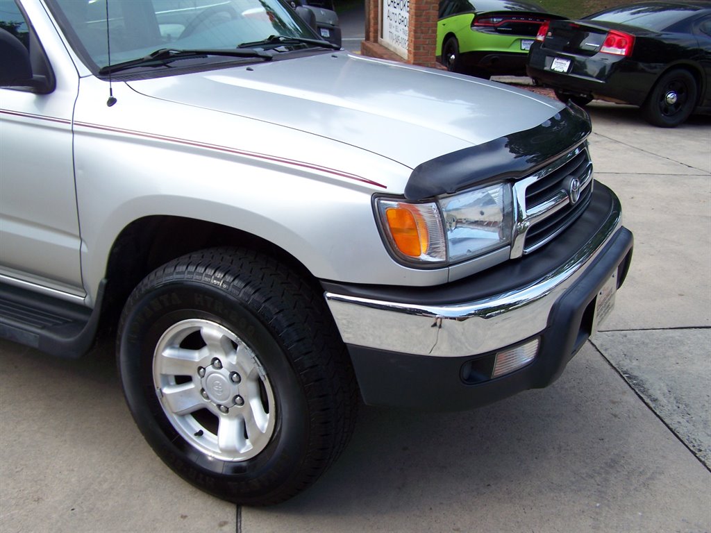 2000 Toyota 4Runner - $13,890