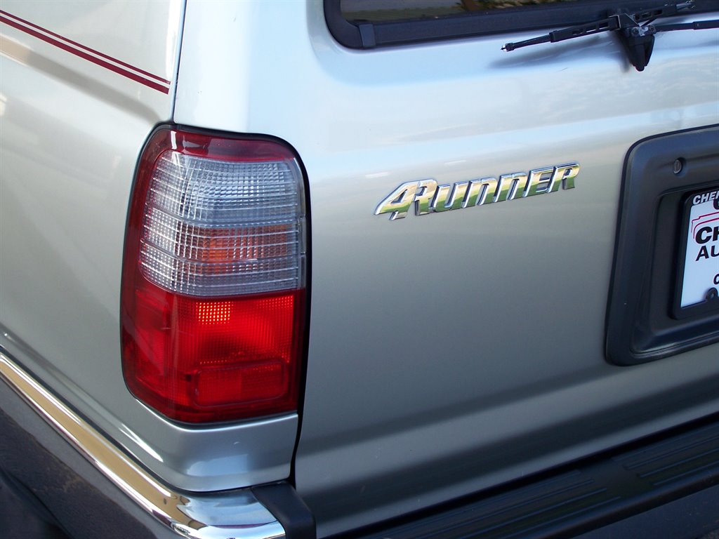 2000 Toyota 4Runner - $13,890