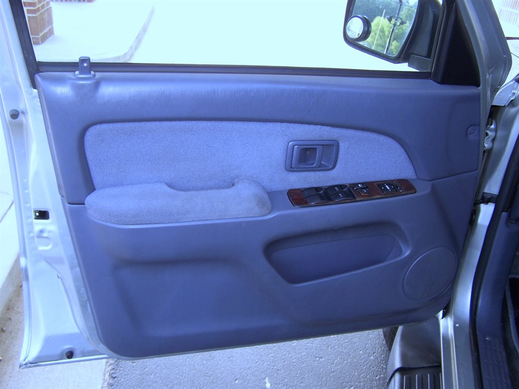 2000 Toyota 4Runner - $13,890