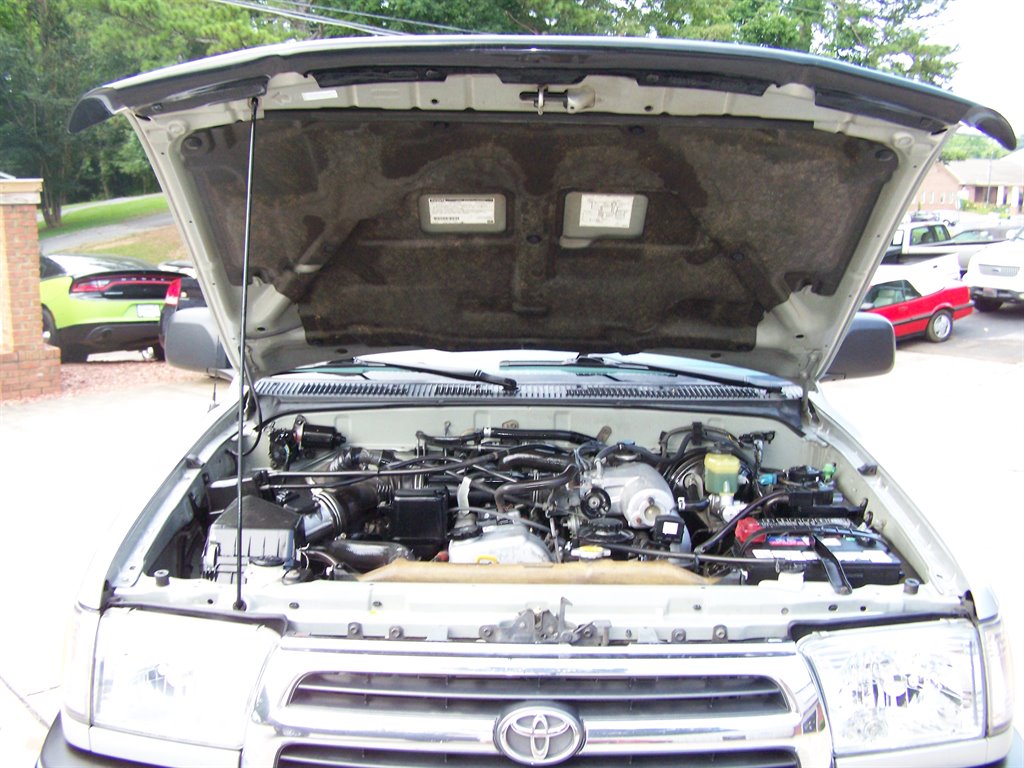 2000 Toyota 4Runner - $13,890