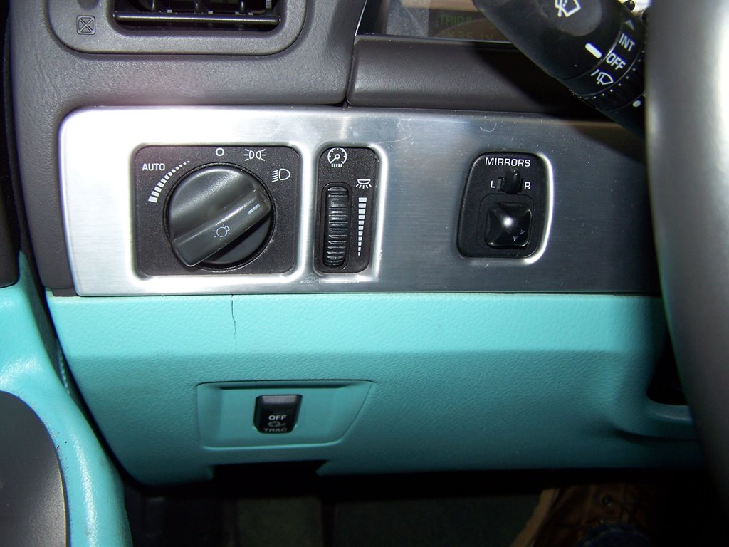 2002 Ford Thunderbird - $12,890