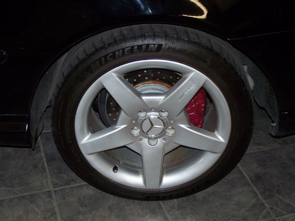 2005 Mercedes-Benz CLK-Class - $10,990