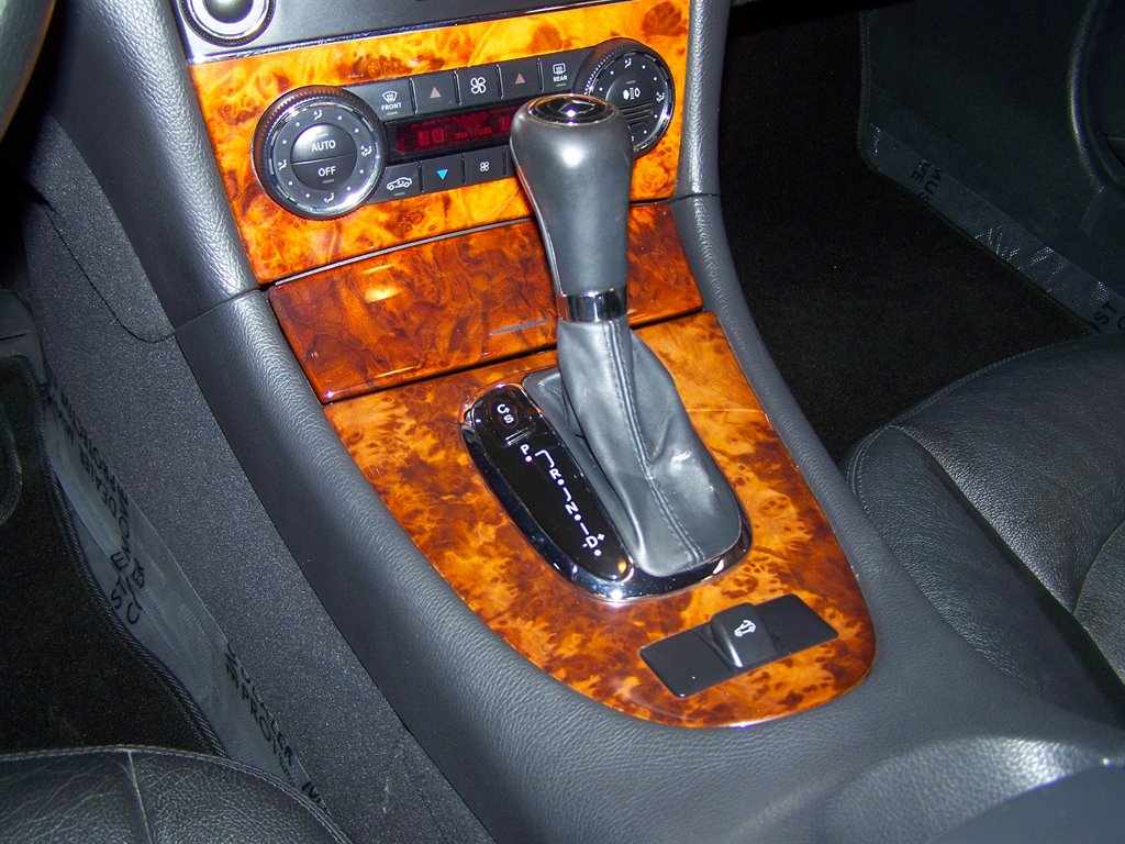 2005 Mercedes-Benz CLK-Class - $10,990