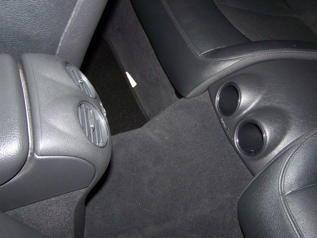 2005 Mercedes-Benz CLK-Class - $10,990