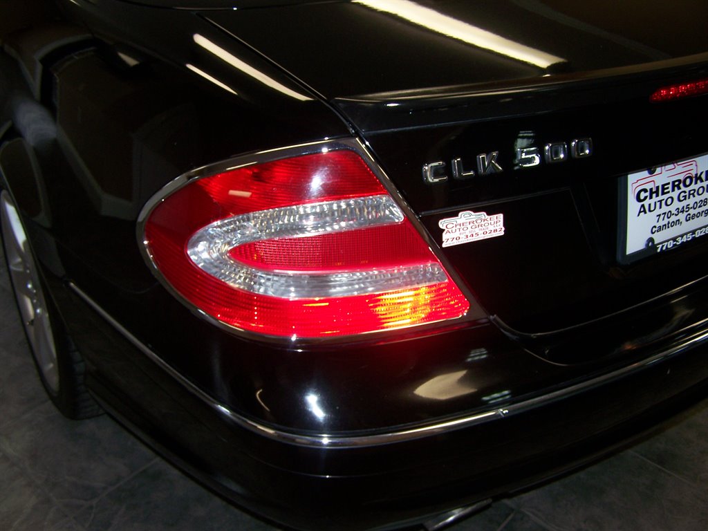 2005 Mercedes-Benz CLK-Class - $10,990