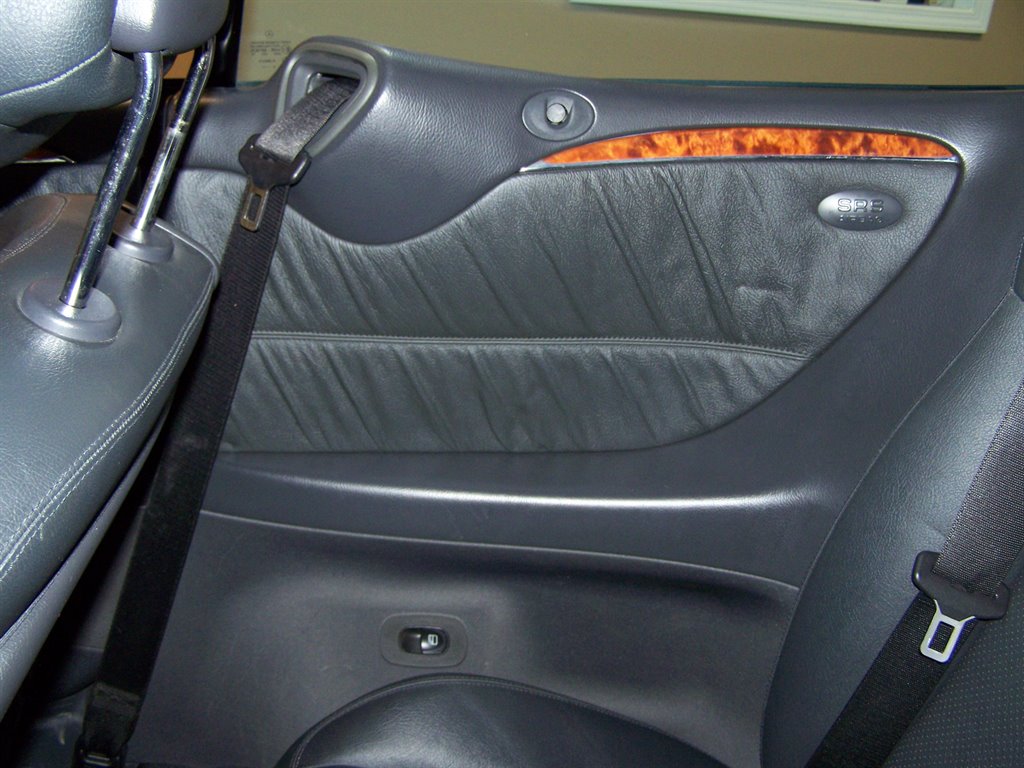 2005 Mercedes-Benz CLK-Class - $10,990