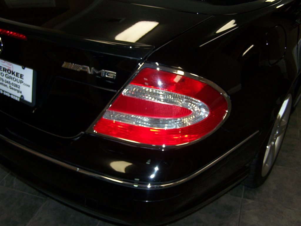 2005 Mercedes-Benz CLK-Class - $10,990