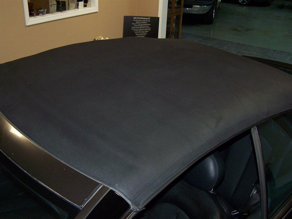 2005 Mercedes-Benz CLK-Class - $10,990