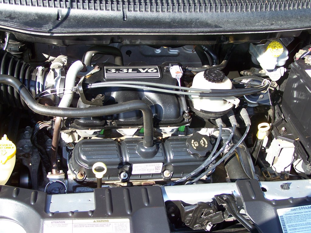2005 Dodge Grand Caravan - $13,890