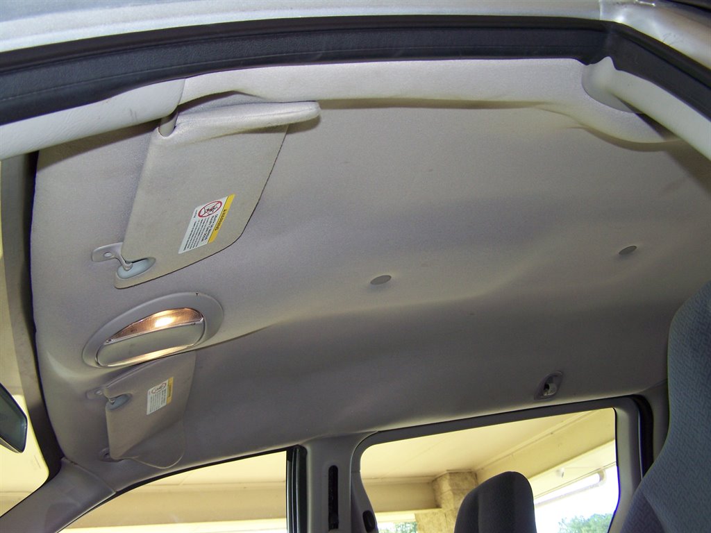 2005 Dodge Grand Caravan - $13,890