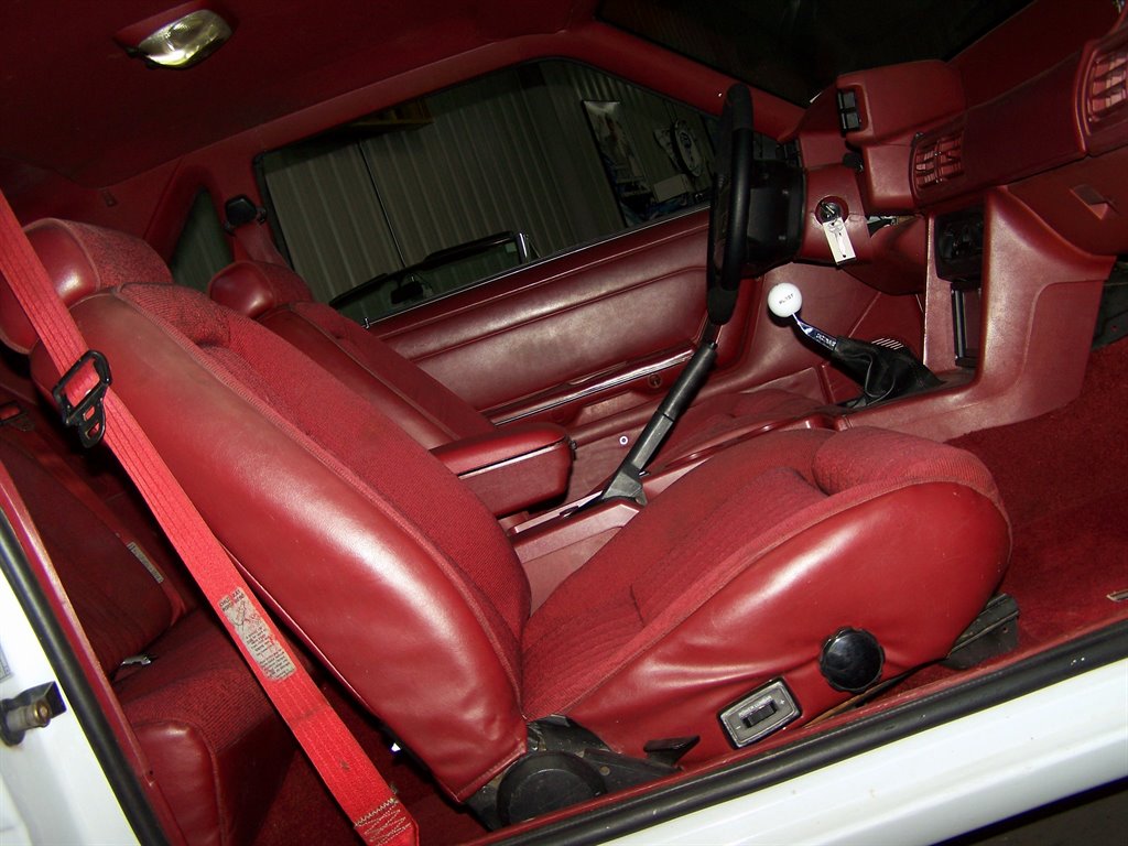 1992 Ford Mustang - $18,890