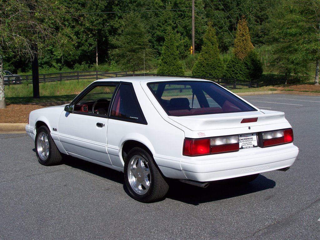 1992 Ford Mustang - $18,890