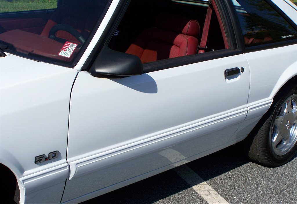1992 Ford Mustang - $18,890