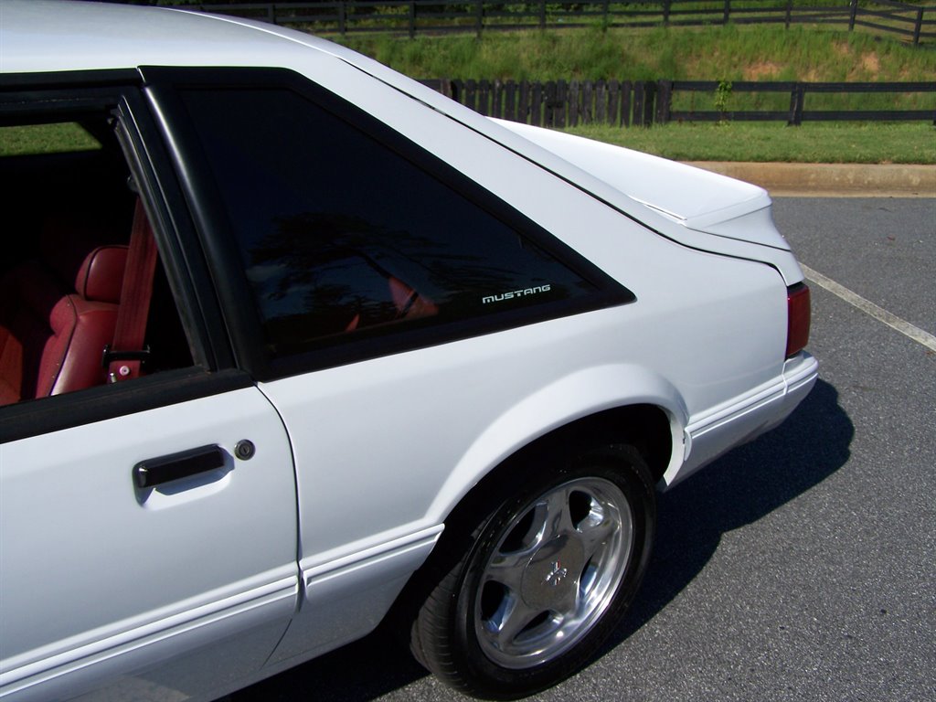 1992 Ford Mustang - $18,890