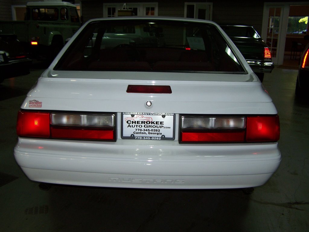 1992 Ford Mustang - $18,890
