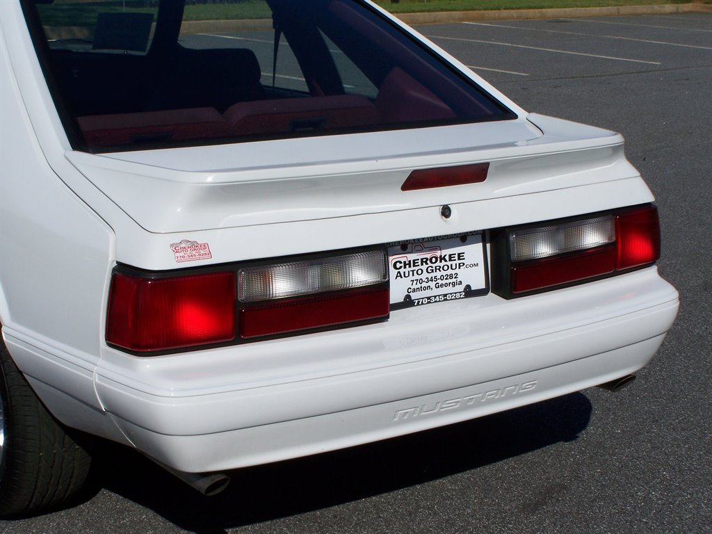 1992 Ford Mustang - $18,890