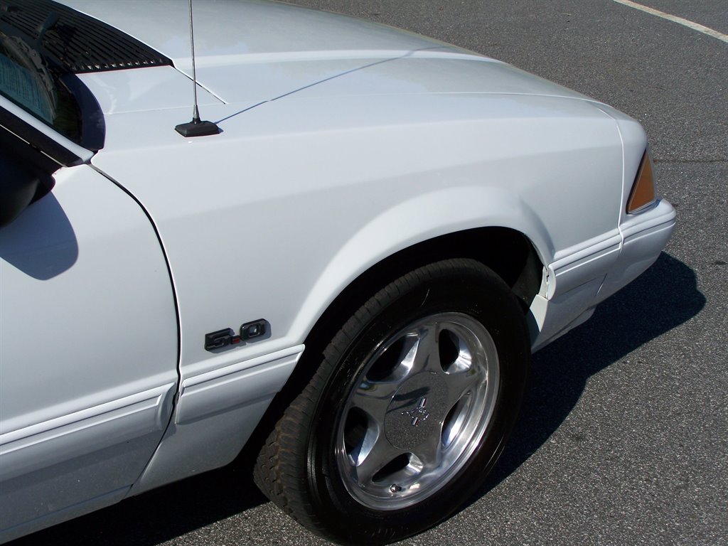 1992 Ford Mustang - $18,890