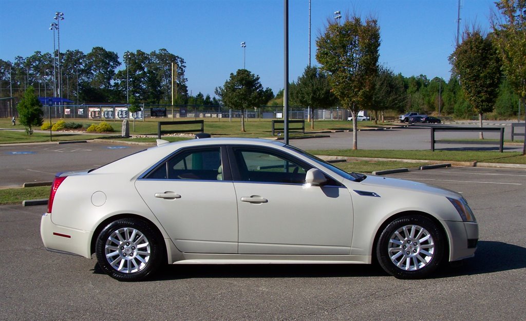 2010 Cadillac CTS - $8,890