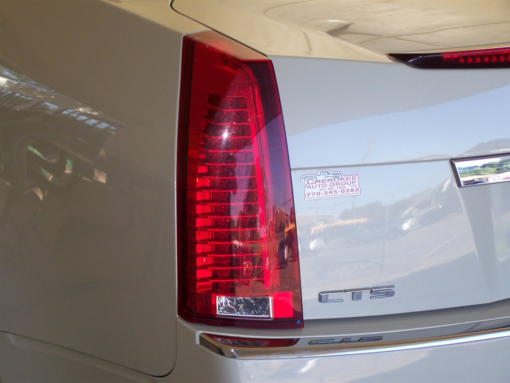 2010 Cadillac CTS - $8,890
