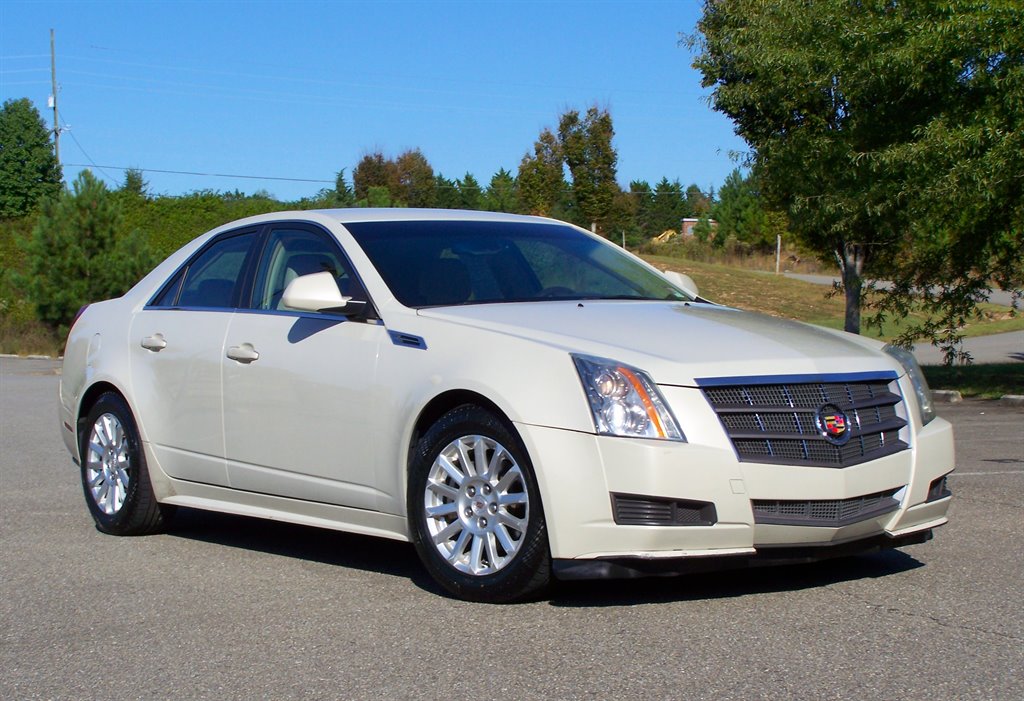 2010 Cadillac CTS - $8,890