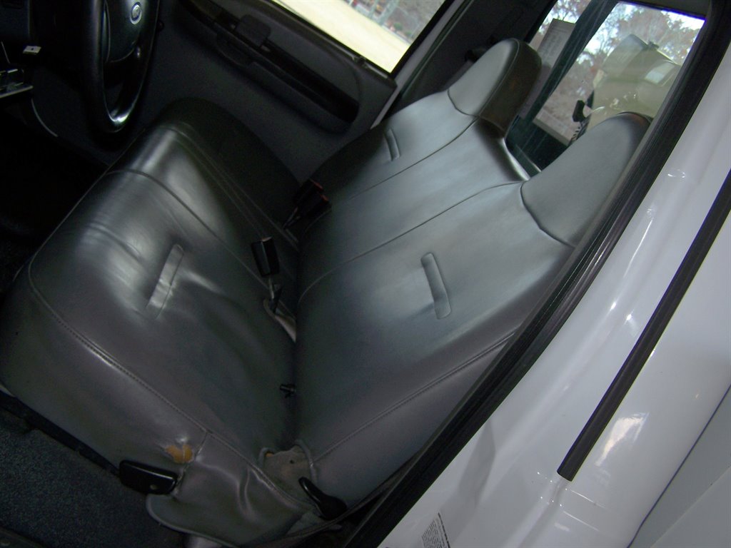 2006 Ford F-350 Super Duty - $17,890