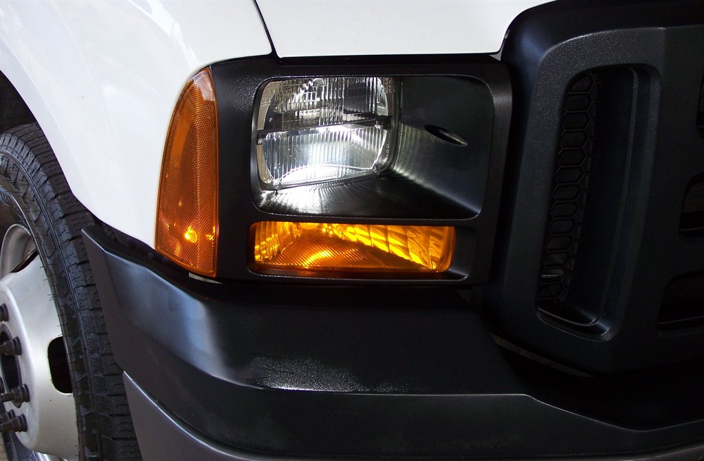 2006 Ford F-350 Super Duty - $17,890