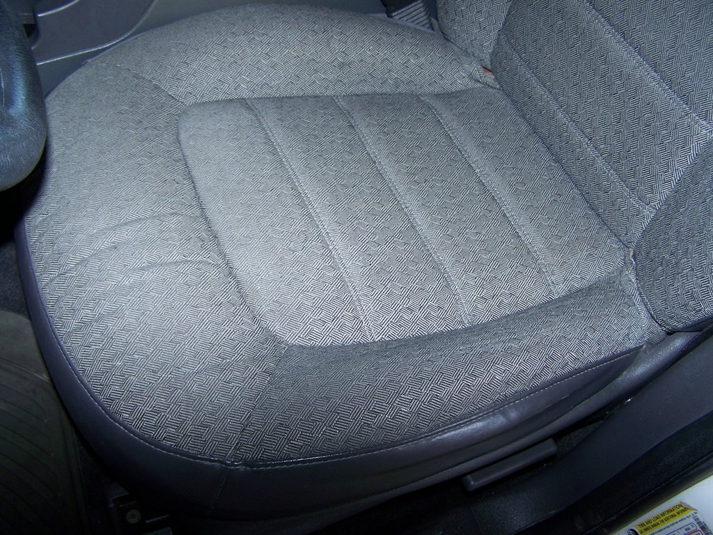 2005 Ford Explorer - $16,890
