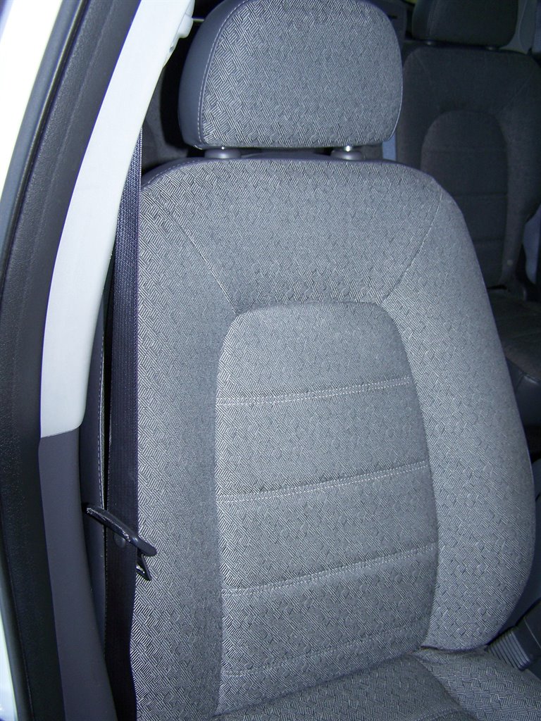 2005 Ford Explorer - $16,890