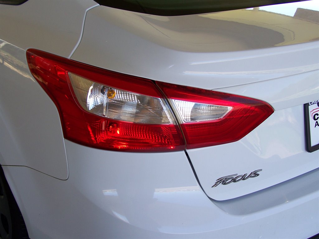 2013 Ford Focus #35