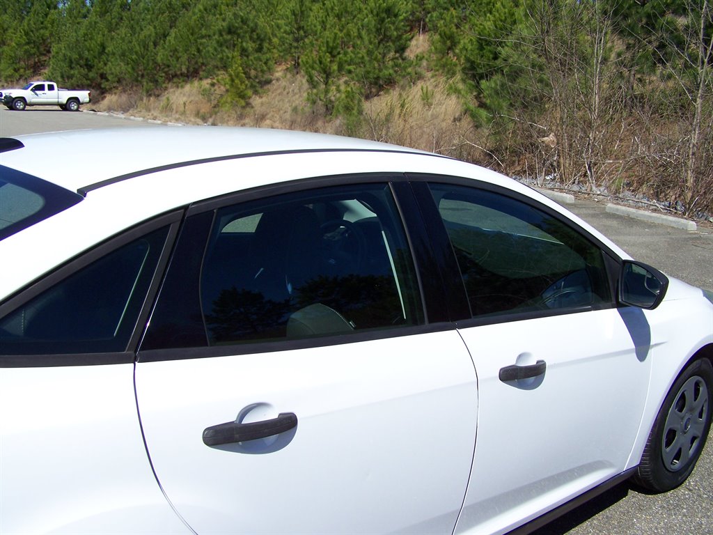 2013 Ford Focus - $7,990