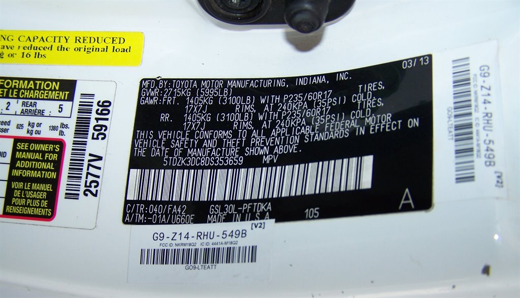 2013 Toyota Sienna - $16,890