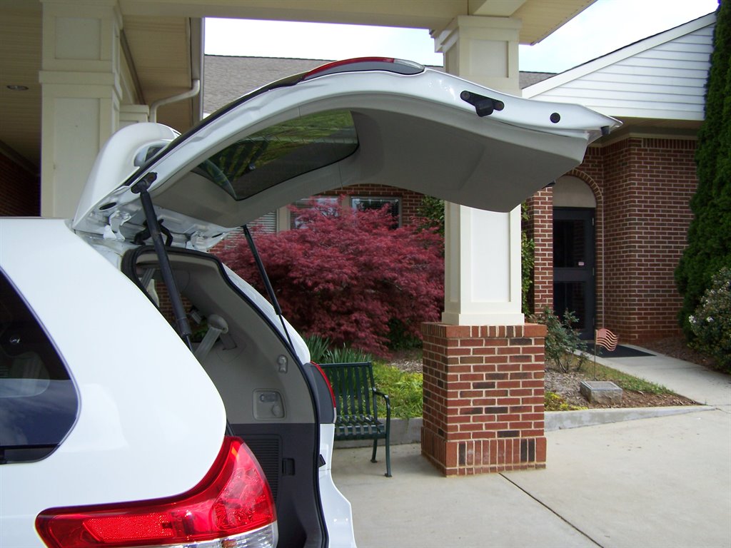 2013 Toyota Sienna - $16,890