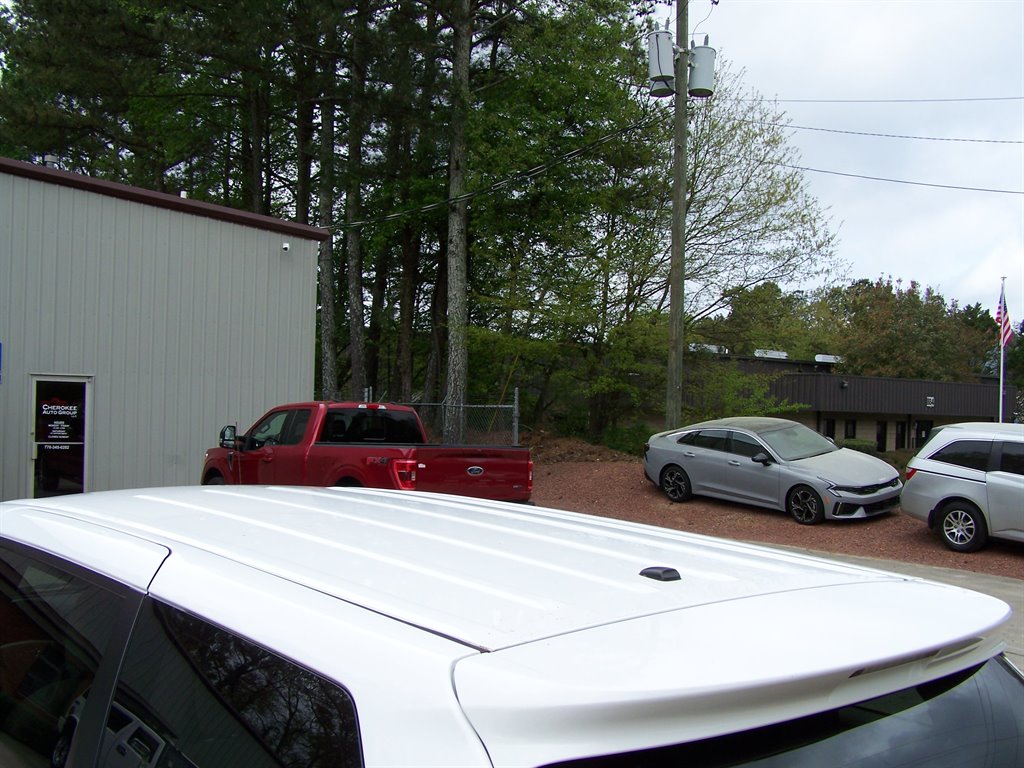 2013 Toyota Sienna - $16,890