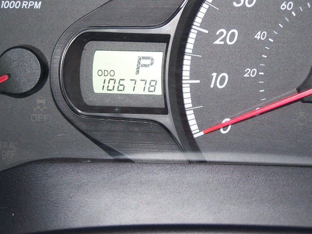 2013 Toyota Sienna - $16,890