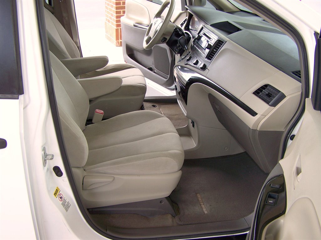 2013 Toyota Sienna - $16,890