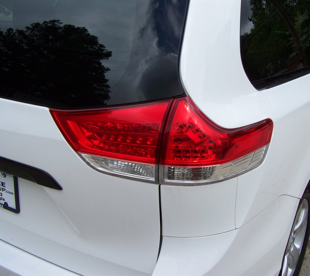 2013 Toyota Sienna - $16,890