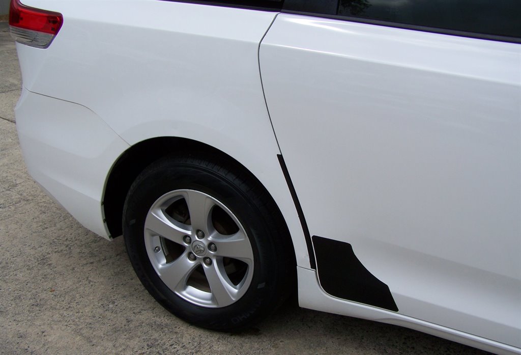 2013 Toyota Sienna - $16,890