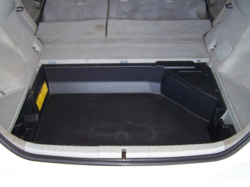 2013 Toyota Prius - $7,990